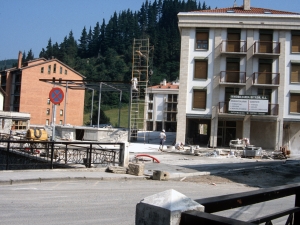 [Zurrategi plazaren eraikuntza lanak]