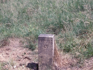 [Mugarria]