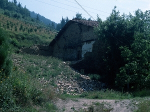 [Madariaga baserria, Basalde auzoan]