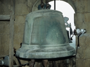 Iglesia parroquial de Nuestra Señora de la Asunción. Campana