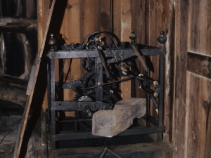 Iglesia parroquial de Santa Águeda de Guesalibar. Reloj de torre