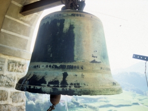 Iglesia parroquial de San Juan Bautista. Campana