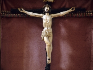 Iglesia parroquial de San Juan Bautista de Uzarraga. Escultura. Cristo Crucificado