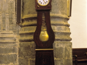Iglesia parroquial de Nuestra Señora de la Asunción. Reloj de pie