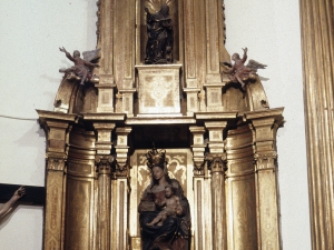 Iglesia parroquial de San Juan Bautista. Retablo de la Virgen con niño