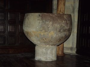 Iglesia parroquial de Nuestra Señora de la Asunción. Pila bautismal