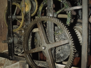 Iglesia parroquial de Nuestra Señora de la Asunción. Reloj de torre