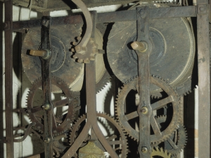 Iglesia parroquial de San Pedro de Arriaran. Reloj de torre