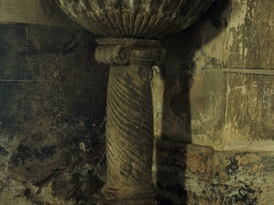 Iglesia parroquial de San Martín de Astigarreta. Aguabenditera