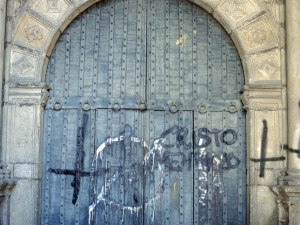 Iglesia parroquial de San Pedro de Ariznoa. Puerta