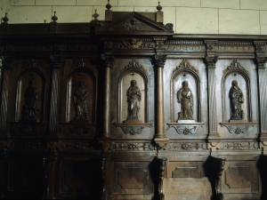 Iglesia parroquial de San Miguel de Angiozar. Sillería