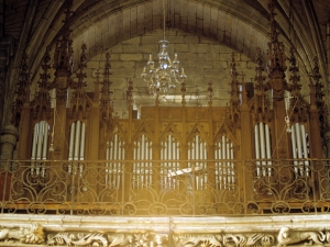 Iglesia parroquial de Nuestra Señora de la Asunción y del manzano. Órgano