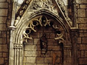 Iglesia parroquial de Nuestra Señora de la Asunción. Sepulcro de los Aguirre