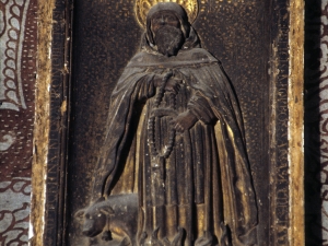 Iglesia parroquial de Nuestra Señora de la Asunción. San Antón. Relieve