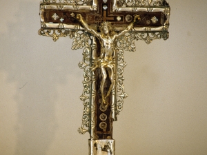 Iglesia parroquial de San Martín de Tours de Amasa. Cruz de mesa