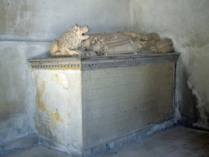 Iglesia parroquial de Nuestra Señora de la Asunción. Sepulcro de Ochoa Donor de Olaegui