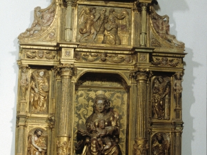 Iglesia parroquial de San Martín de Tours. Retablo de la Virgen con niño