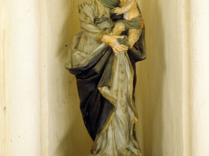 Iglesia parroquial de Nuestra Señora de la Asunción de Gellao. Escultura. Virgen con niño