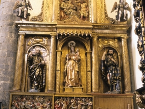 Iglesia parroquial de San Juan Bautista. Retablo de la Virgen del Rosario