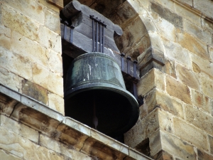 Iglesia parroquial de San Bartolomé. Campana