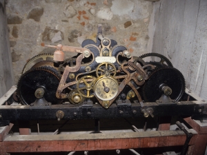 Iglesia parroquial de San Salvador. Reloj de torre