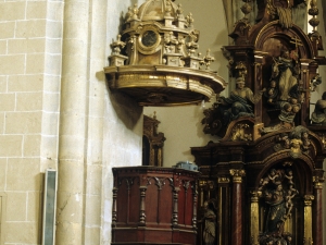 Iglesia parroquial de San Martín de Tours. Púlpito