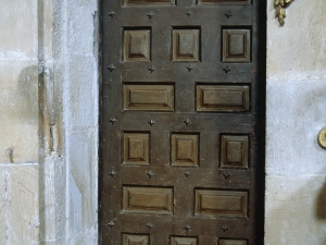 Iglesia parroquial de Nuestra Señora de la Asunción. Puerta