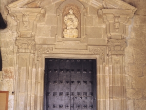 Iglesia parroquial de Nuestra Señora de la Asunción. Portada