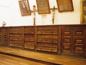 Iglesia parroquial de Nuestra Señora de la Asunción de Aizarna. Cajonería