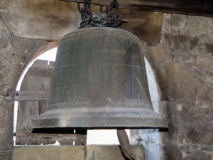 Iglesia parroquial de Nuestra Señora de la Asunción de Aizarna. Campana