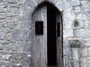 Ermita de Santa Engracia en Aizarna. Puerta