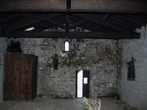 Ermita de Santa Engracia en Aizarna. Interior