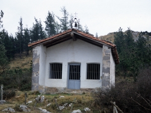 Ermita de San Juan en Aizarna.