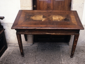 Iglesia parroquial de San Miguel Arcángel. Mesa