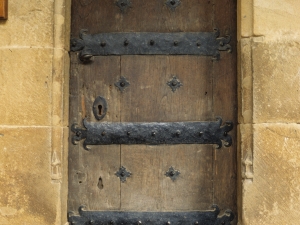 Iglesia de San Miguel Arcángel de Araotz. Puerta