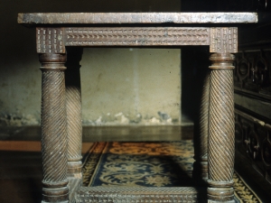 Iglesia de San Miguel Arcángel de Araotz. Mesa