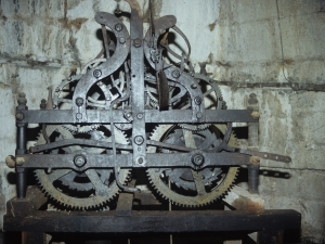 Iglesia parroquial de Nuestra Señora de la Asunción Gaztelu. Reloj de torre