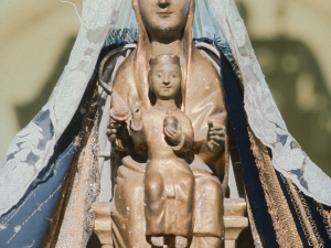 Santuario de Nuestra Señora de Itziar. Escultura. Andra Mari
