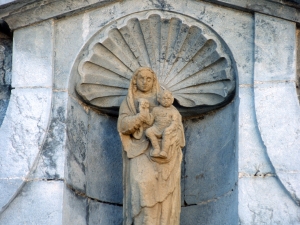 Santuario de Nuestra Señora de Itziar. Escultura. Virgen