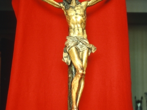 Basílica de Santa María. Escultura. Cristo Crucificado