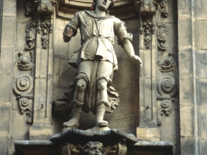 Basílica de Santa María. Escultura. Ángeles