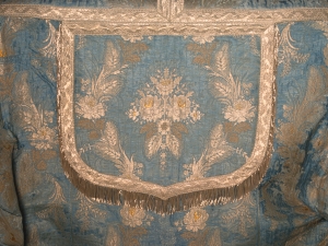 Basílica de Santa María. Capa pluvial. Ornamento religioso