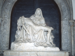 Iglesia de San Pedro del muelle. Escultura. Piedad