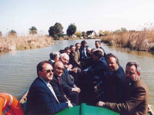 Reunión de directores de empresas en Barcelona en la sede de AFME (Asociación de Fabricantes de Material Eléctrico). Excursión por el lago de Bañolas (Girona)