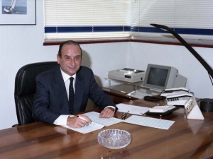 Mikel Iraeta Oiartzungo Niessen enpresaren bulegoan (Gipuzkoa)