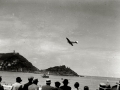 AVIONETA SOBREVOLANDO LA PLAYA DE LA CONCHA. (Foto 1/1)