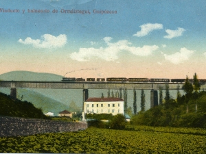 ORMAIZTEGI BALNEARIO Y VIADUCTO COLOREADO