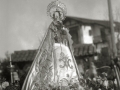 BAJADA DE LA VIRGEN DE GUADALUPE POR LAS CALLES DE HONDARRIA CON MOTIVO DE LAS FIESTAS DEL 75 ANIVERSARIO DE LA DEFINICION DE LA INMACULADA CONCEPCION. (Foto 3/3)