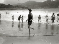 BAÑISTAS EN LA PLAYA DE LA CONCHA. (Foto 1/22)