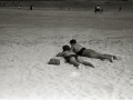 BAÑISTAS EN LAS PLAYAS DE ONDARRETA Y LA CONCHA. (Foto 6/7)